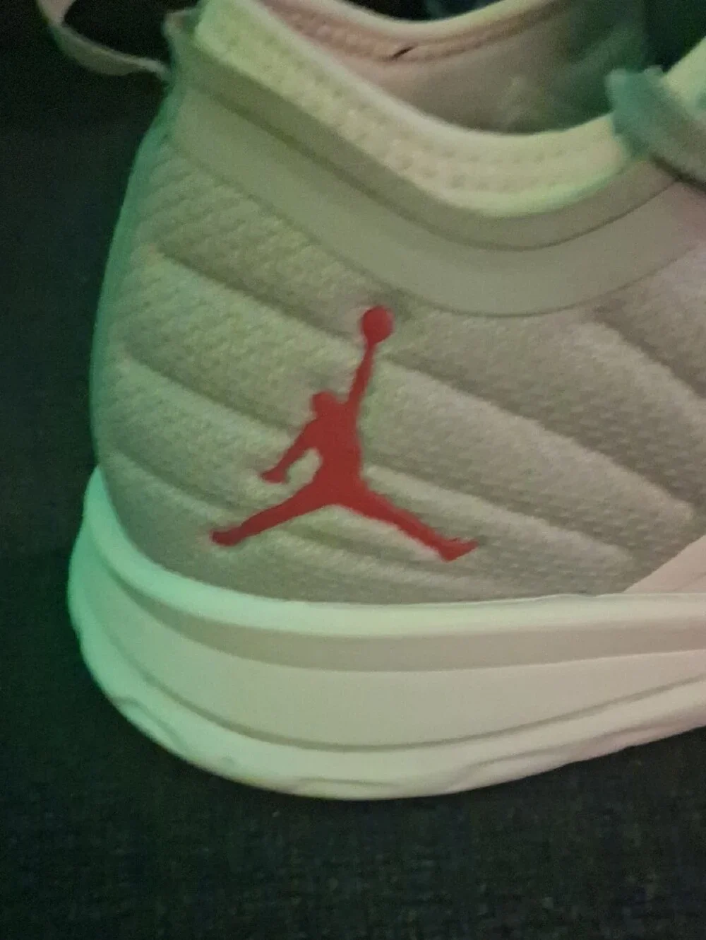 Jordan Men's Athletic Shoes Gray White with Red Jumpman